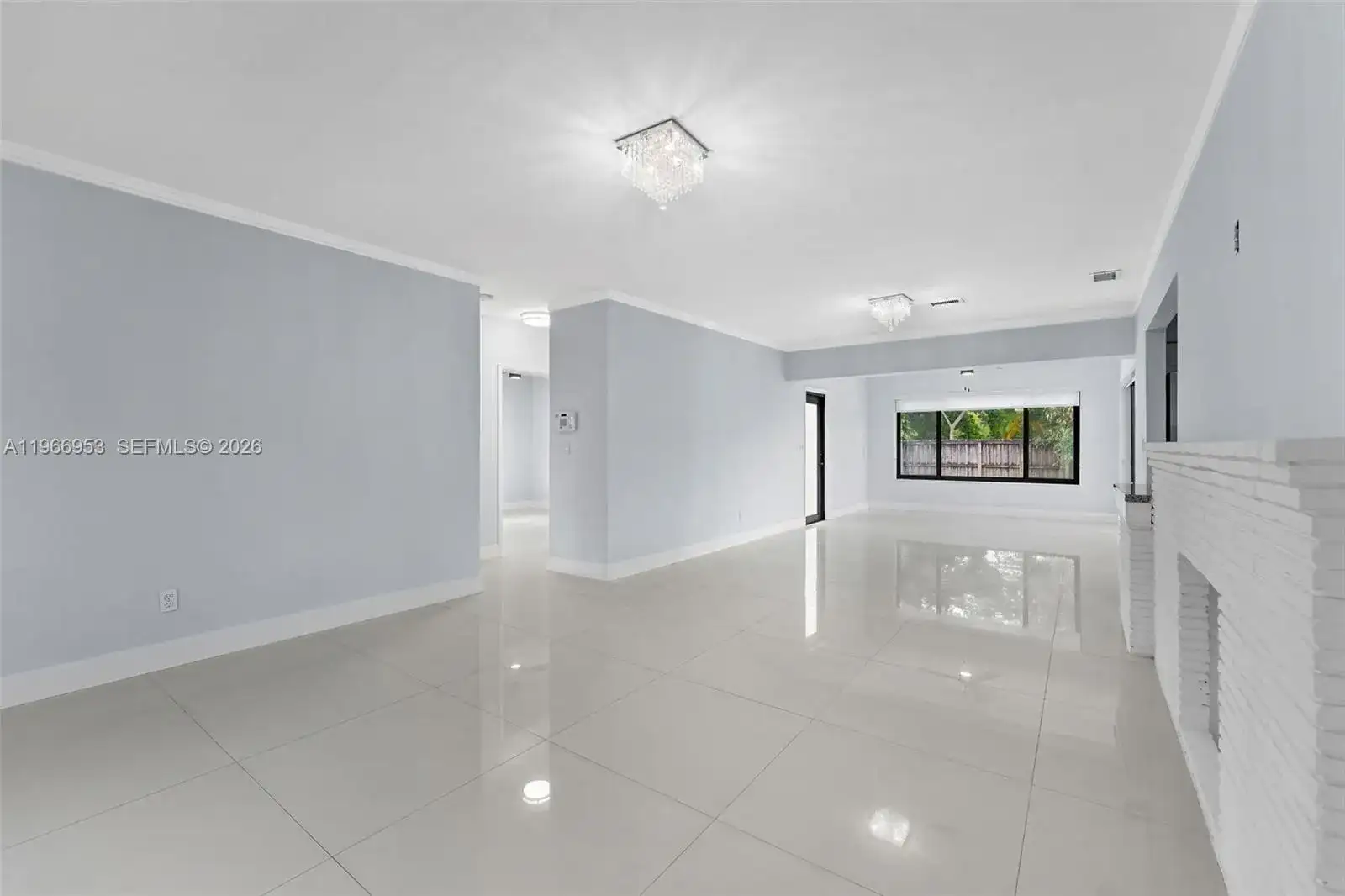 1998 NE 180th St, North Miami Beach FL 33162 photo 5