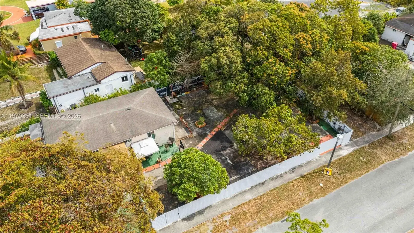 380 NW 133rd St, North Miami FL 33168 photo 4