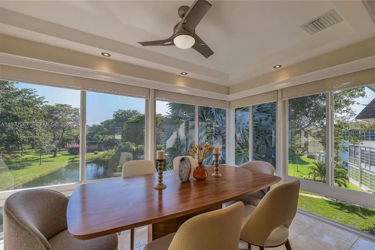 5171 W Oakland Park Blvd # 309, Lauderdale Lakes FL 33313
