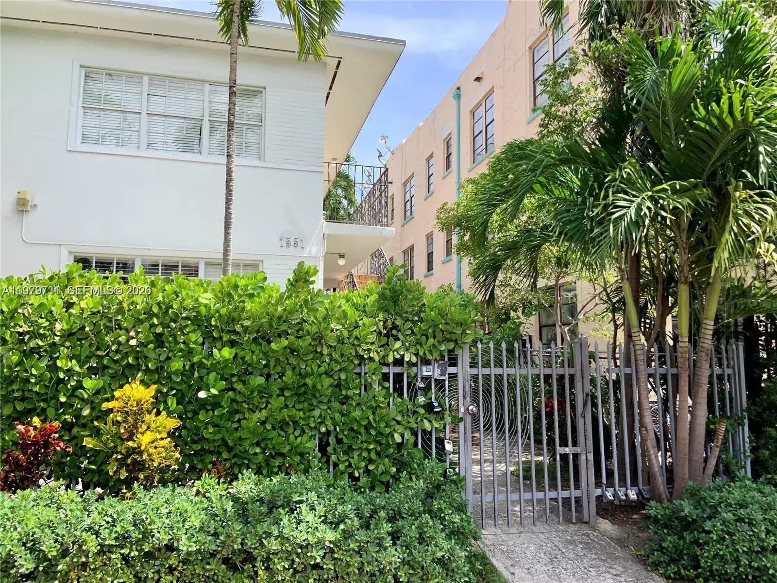 1 bedroom 1 bath Residential for sale at 1551 Michigan Ave # 13, Miami Beach FL 33139