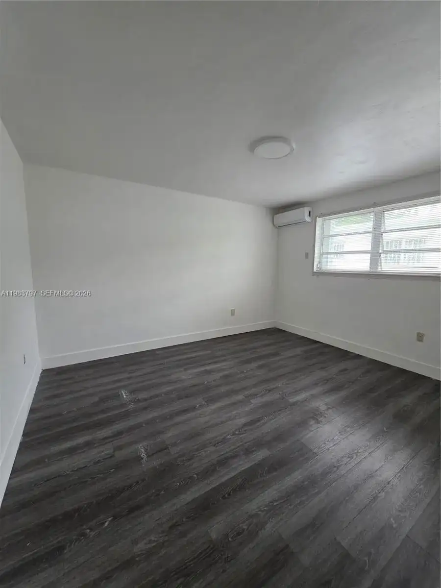 53 Esplanade Dr # B, Miami Springs FL 33166 photo 3