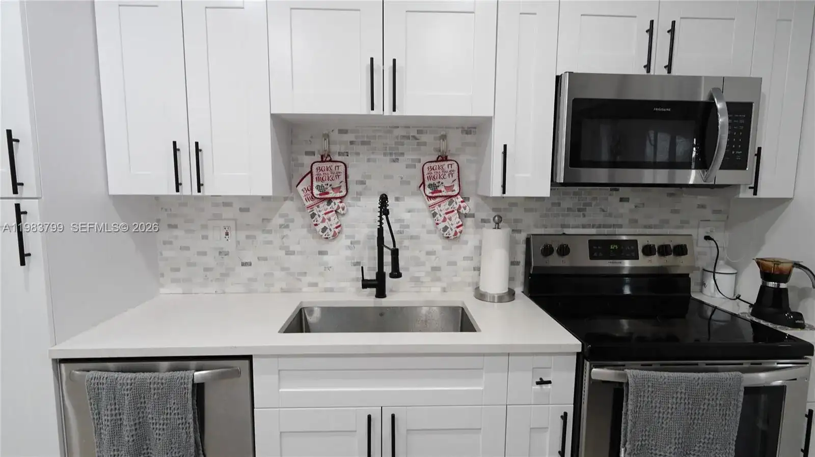 14580 Harrison St, Miami FL 33176 photo 5