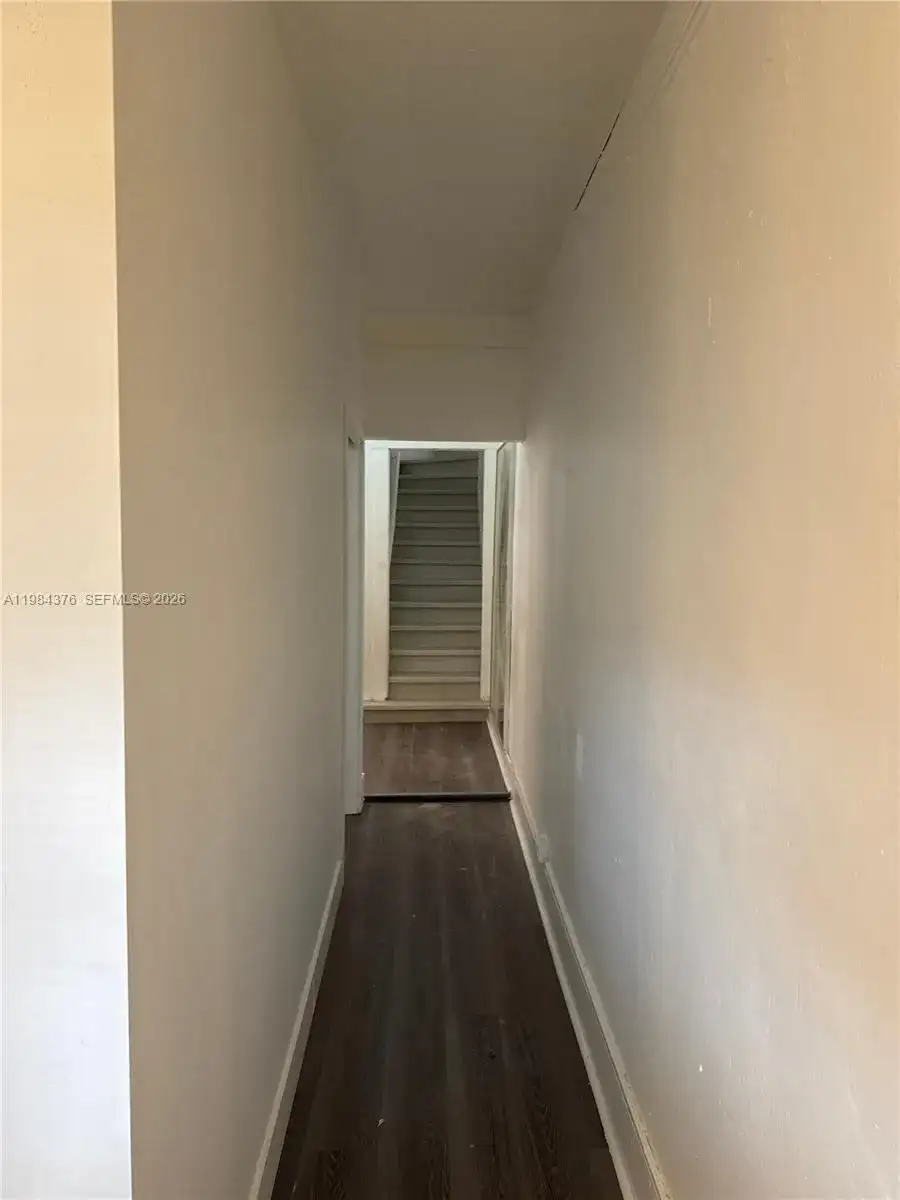 1545 NW 1st St # 1537, Miami FL 33125 photo 5