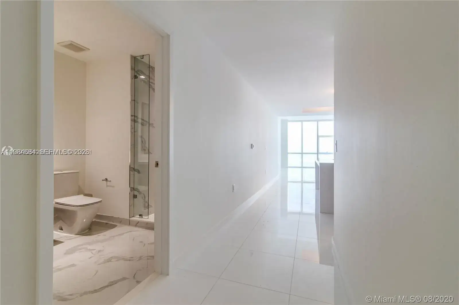 851 NE 1st Ave # 3601, Miami FL 33132 photo 3