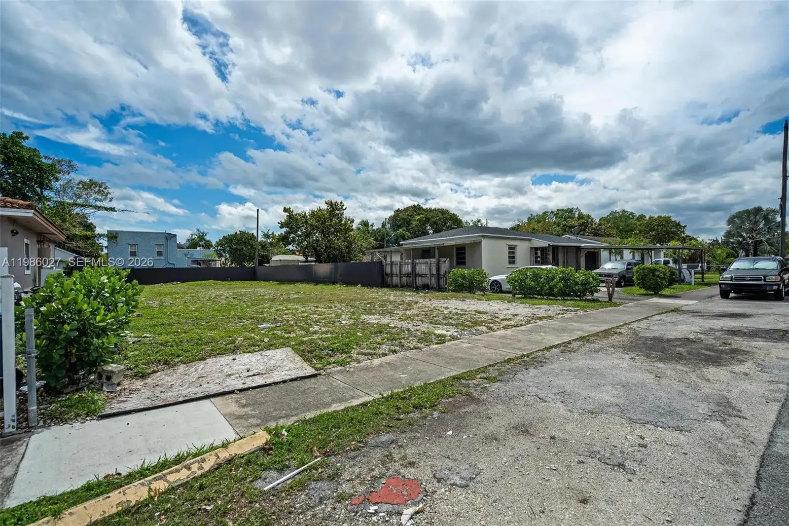 3056 SW 13th St, Miami FL 33145 photo 4