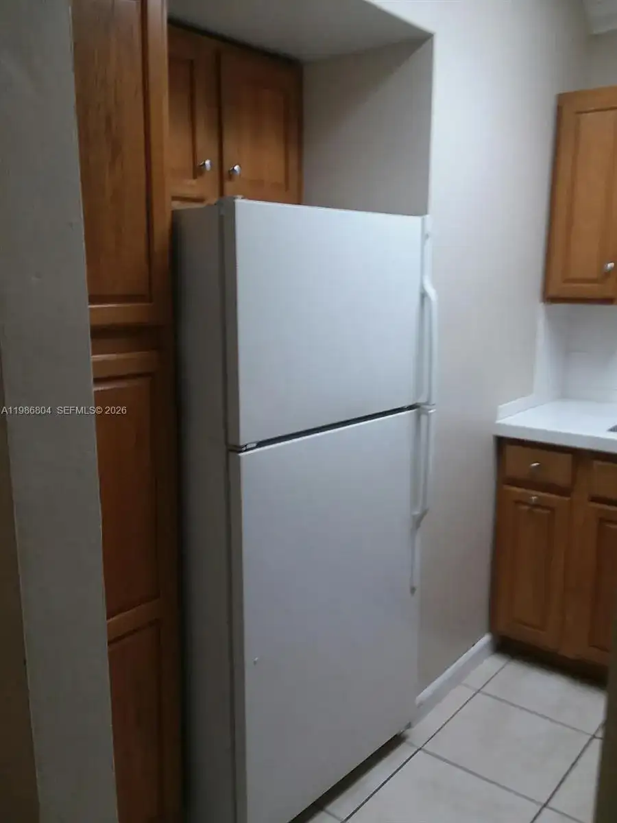 140 Royal Palm Rd # 107, Hialeah Gardens FL 33016 photo 4
