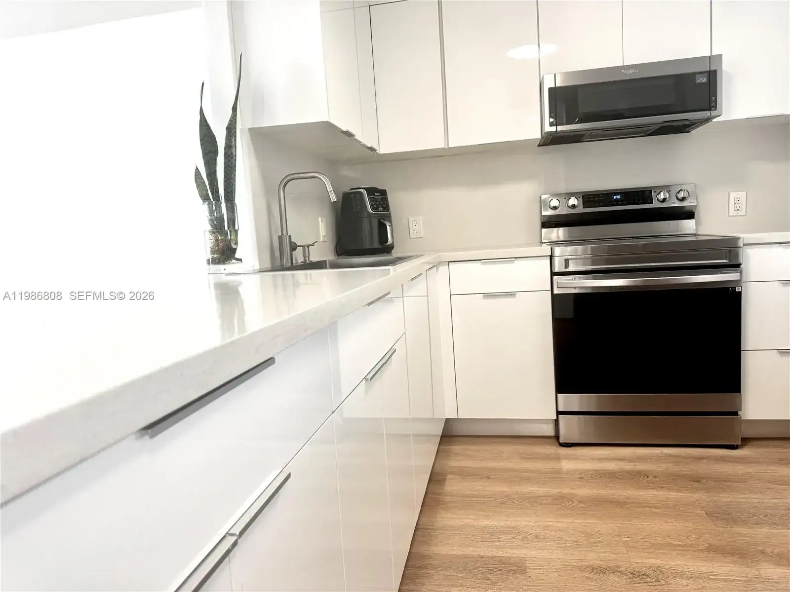 2150 Sans Souci Blvd # A909, North Miami FL 33181 photo 3