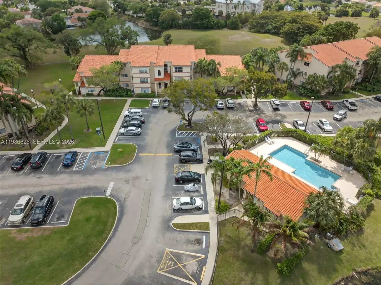 3400 N Pinewalk Dr N # 923, Margate FL 33063 photo 5