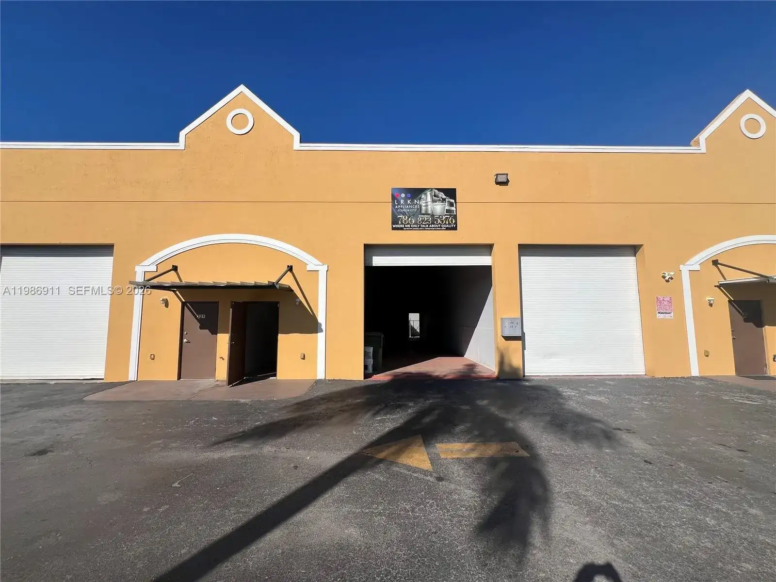 238 NW 9th Ave # 2, Homestead FL 33030 photo 2