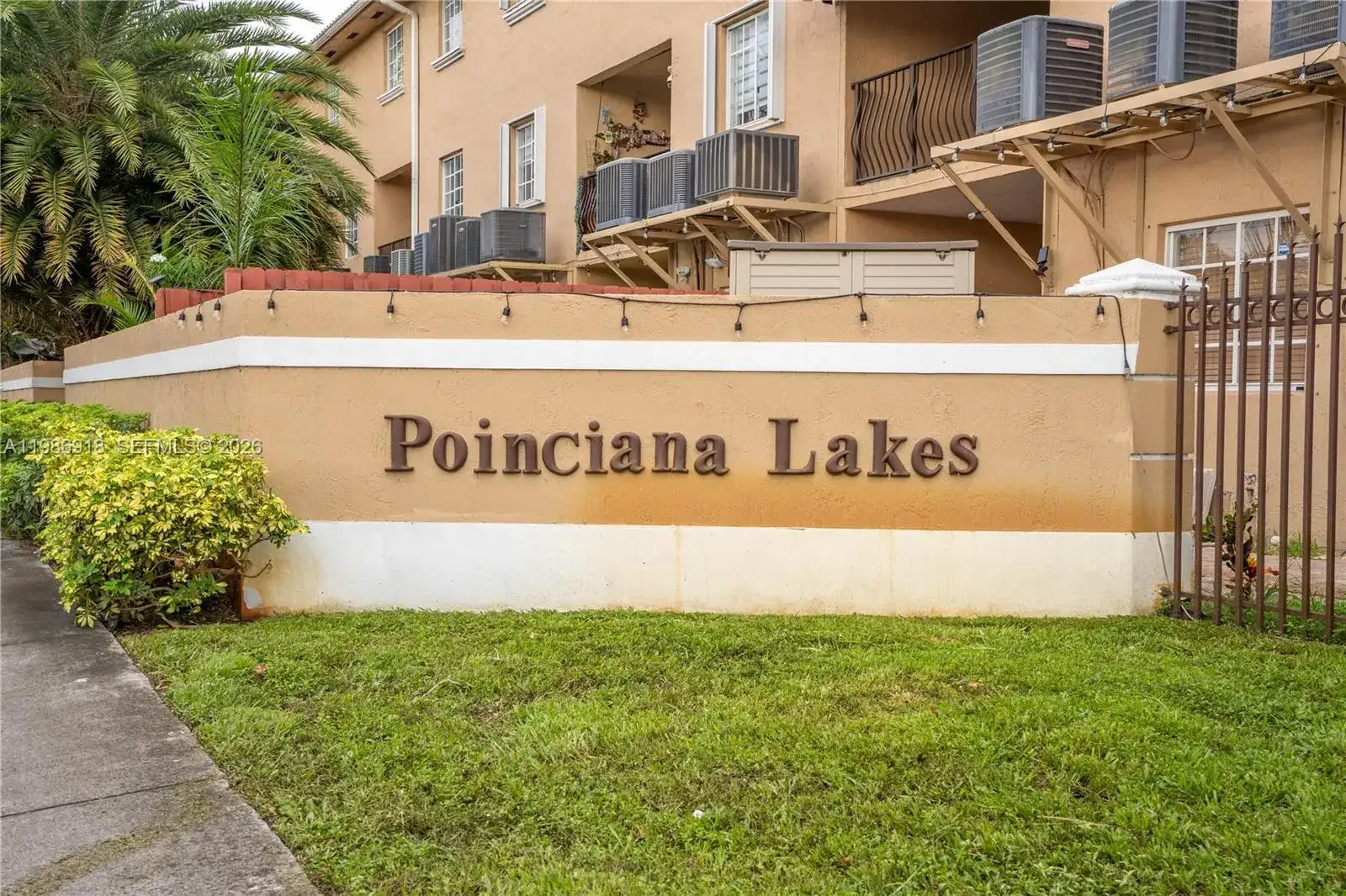 17425 NW 75th Pl # 101, Hialeah FL 33015 photo 3
