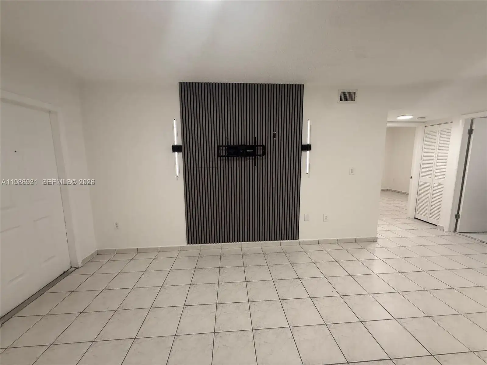 3262 W 70th St # 101, Hialeah FL 33018 photo 4