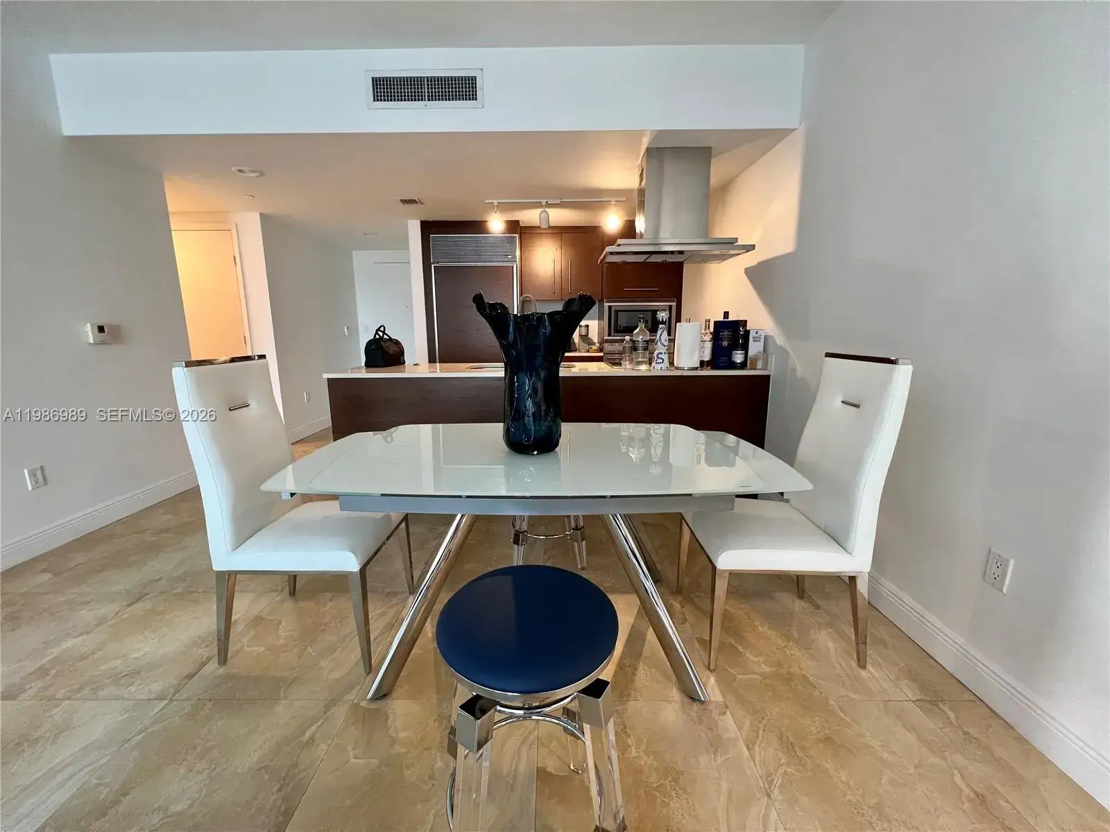 495 Brickell Ave # 2707, Miami FL 33131
