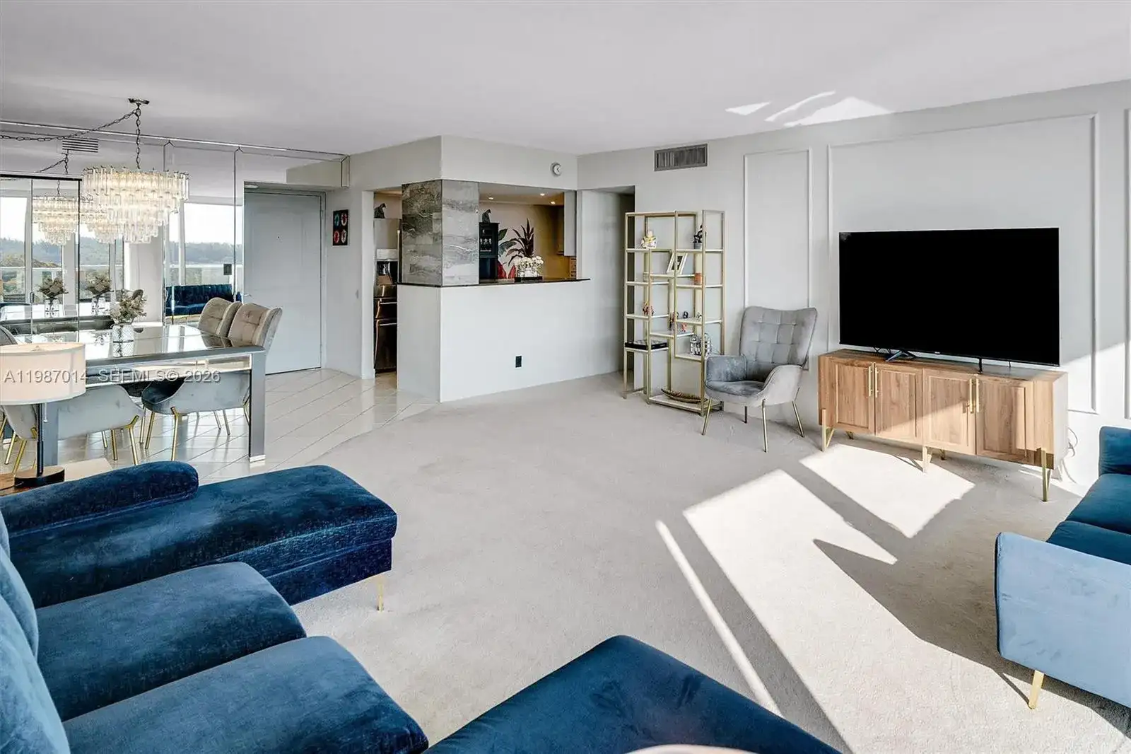 100 Bayview Dr # 617, Sunny Isles Beach FL 33160 photo 3