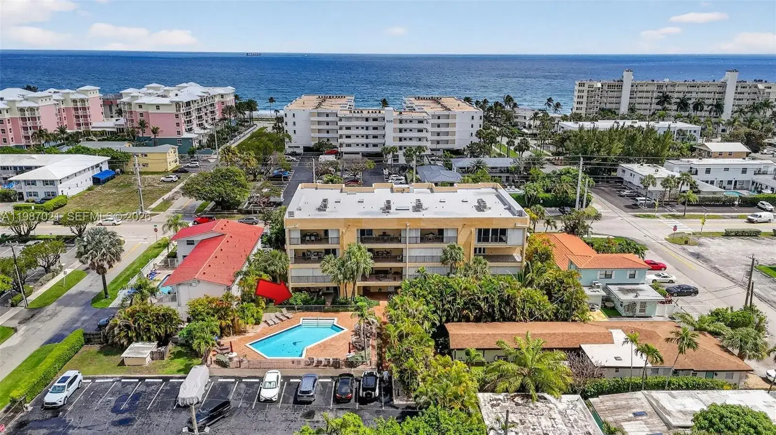 333 SE 20th Ave, Deerfield Beach FL 33441 photo 2
