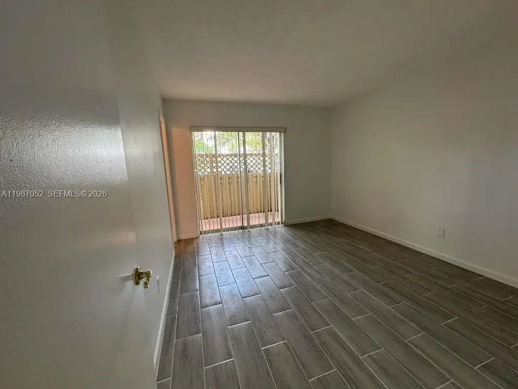 8500 SW 109th Ave # 118, Miami FL 33173 photo 5