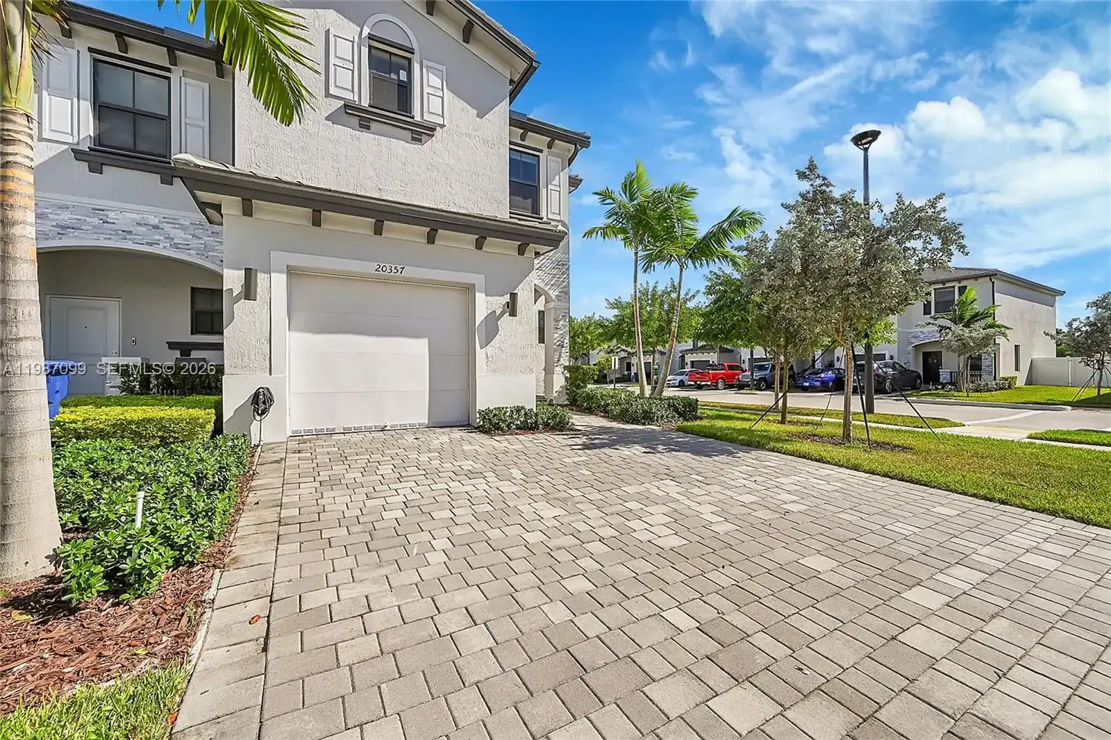 20357 NW 4th Path, Miami Gardens FL 33169