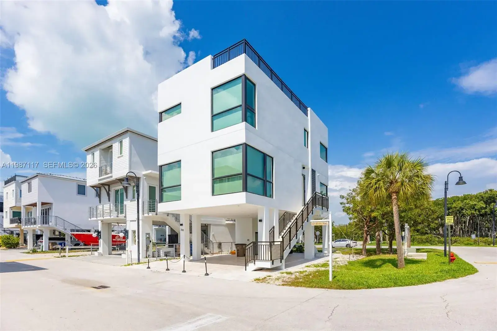 94825 Overseas Hwy 209, Key Largo FL 33037
