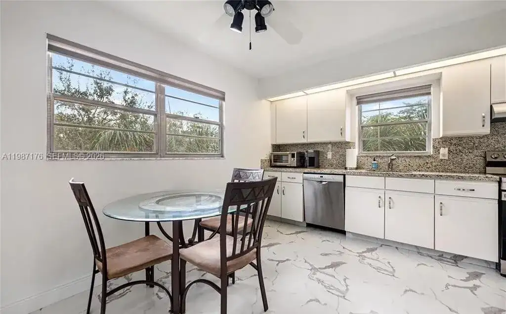 1501 Cayman Way # A4, Coconut Creek FL 33066 photo 3
