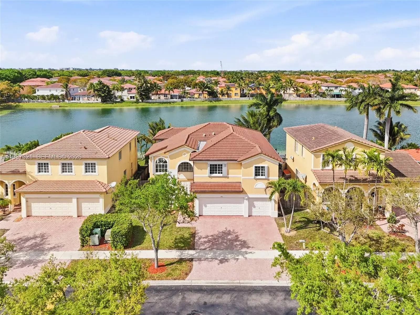 3955 NE 15th St, Homestead FL 33033