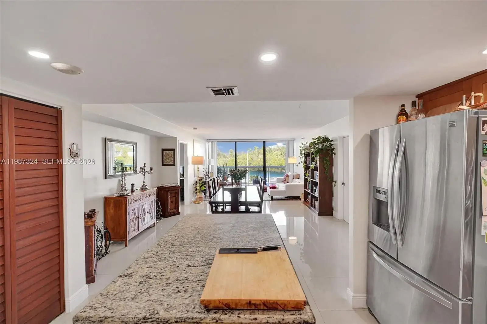 20515 E Country Club Dr # 249, Aventura FL 33180 photo 3
