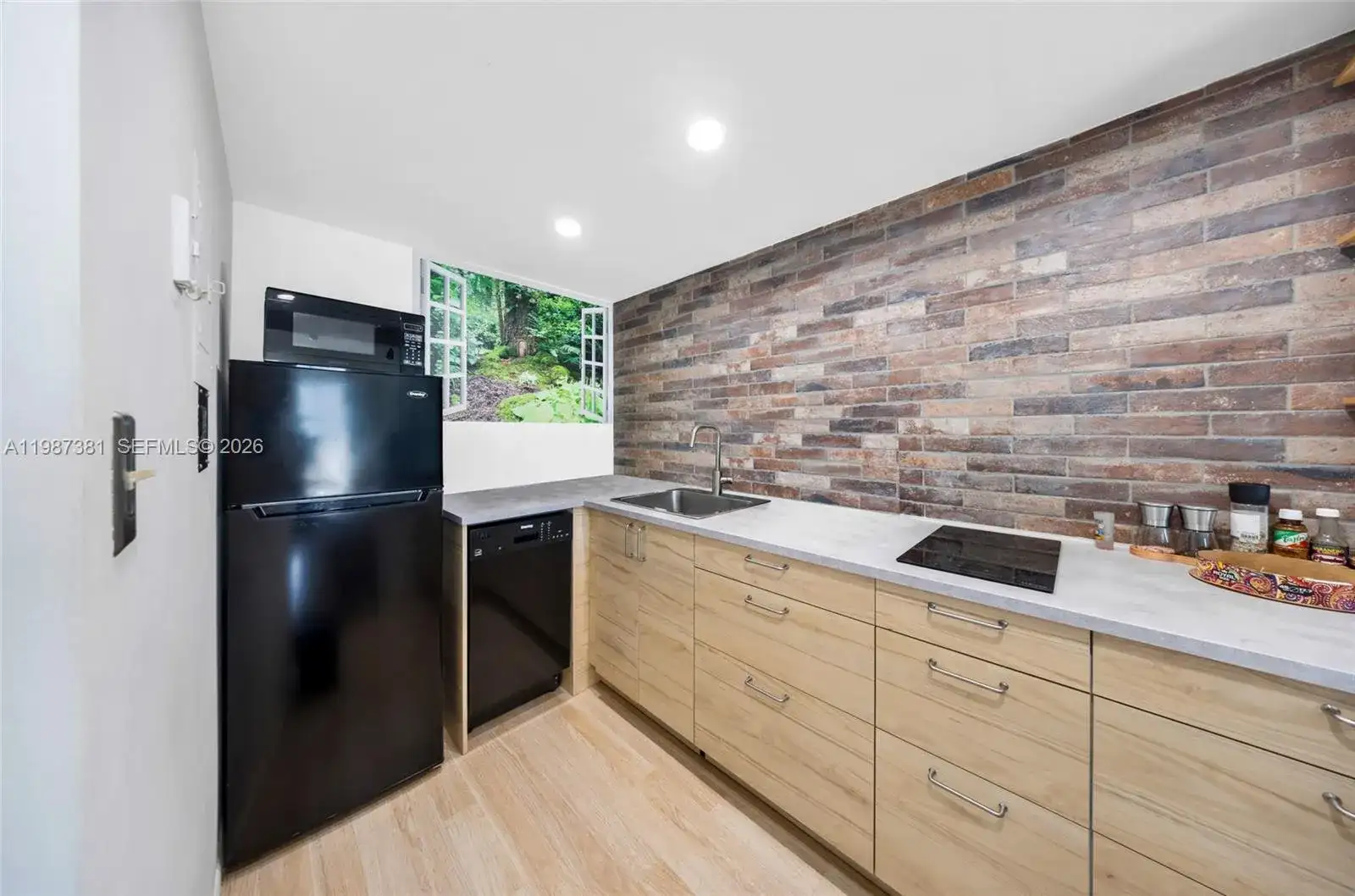 12500 NE 15th Ave # 312, North Miami FL 33161 photo 5
