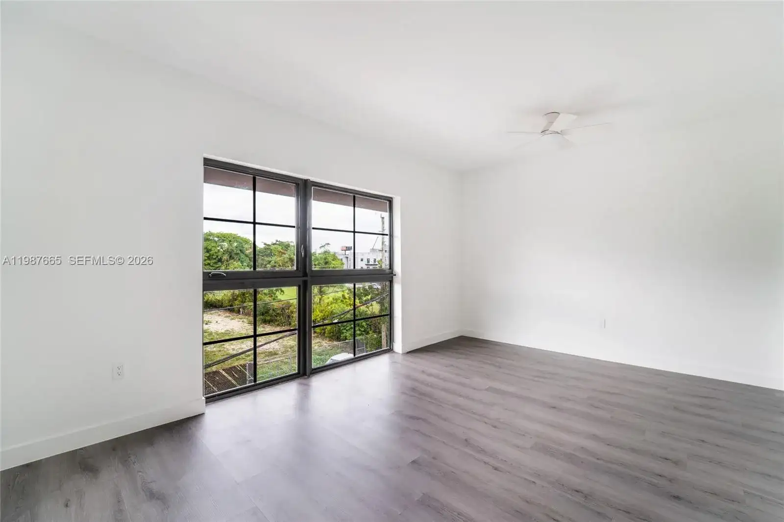 1165 NW 8th Ave # 101, Miami FL 33136 photo 3