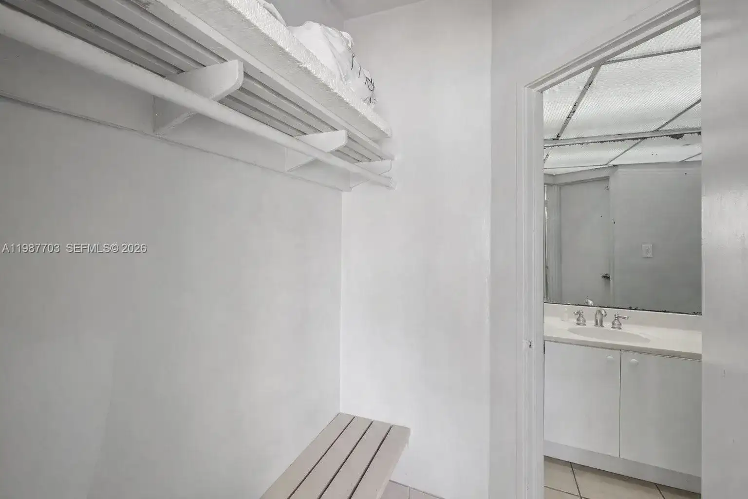 5055 Collins Ave, Miami Beach FL 33140 photo 5