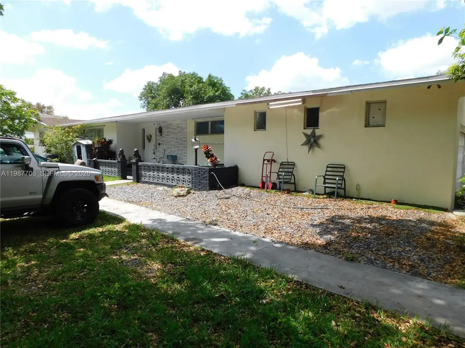 6700 SW 97th Ave # B, Miami FL 33173