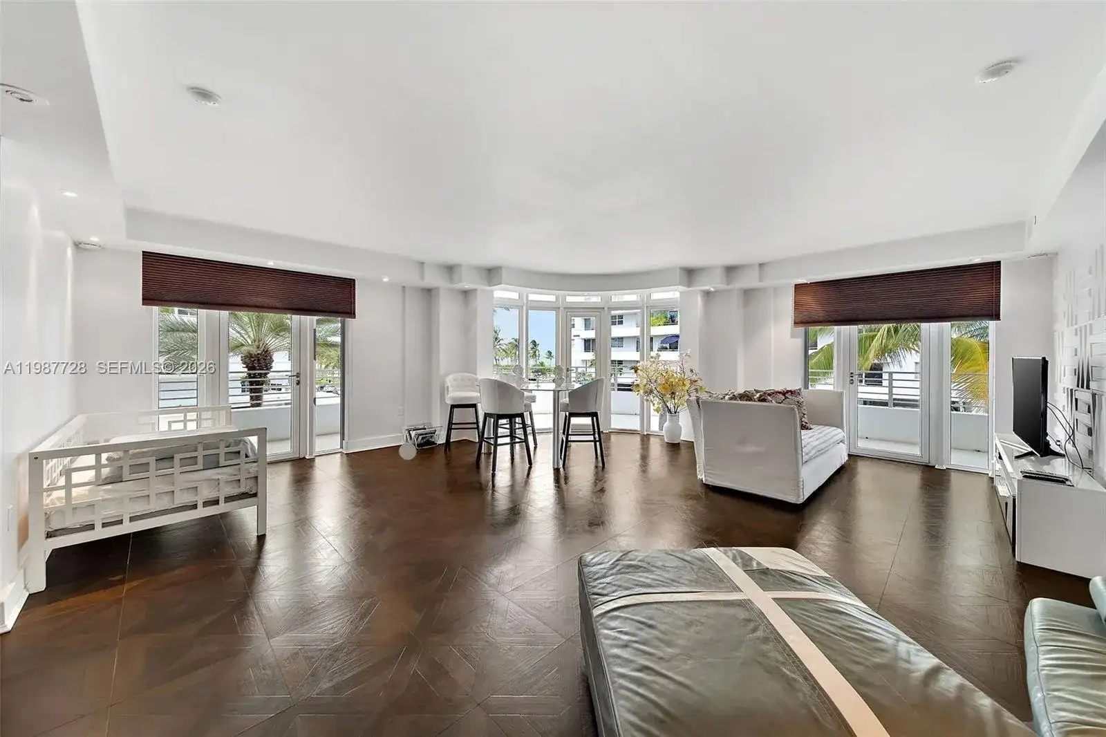 448 Ocean Dr # 302, Miami Beach FL 33139 photo 4