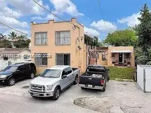 1843 NW 19th St # 2, Miami FL 33125