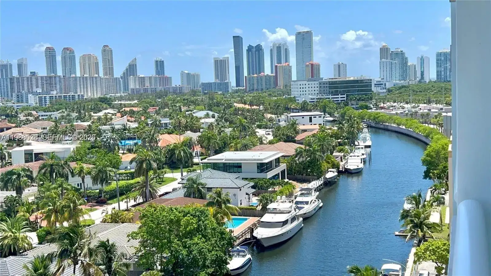 2841 NE 163rd St # 1007, North Miami Beach FL 33160 photo 3