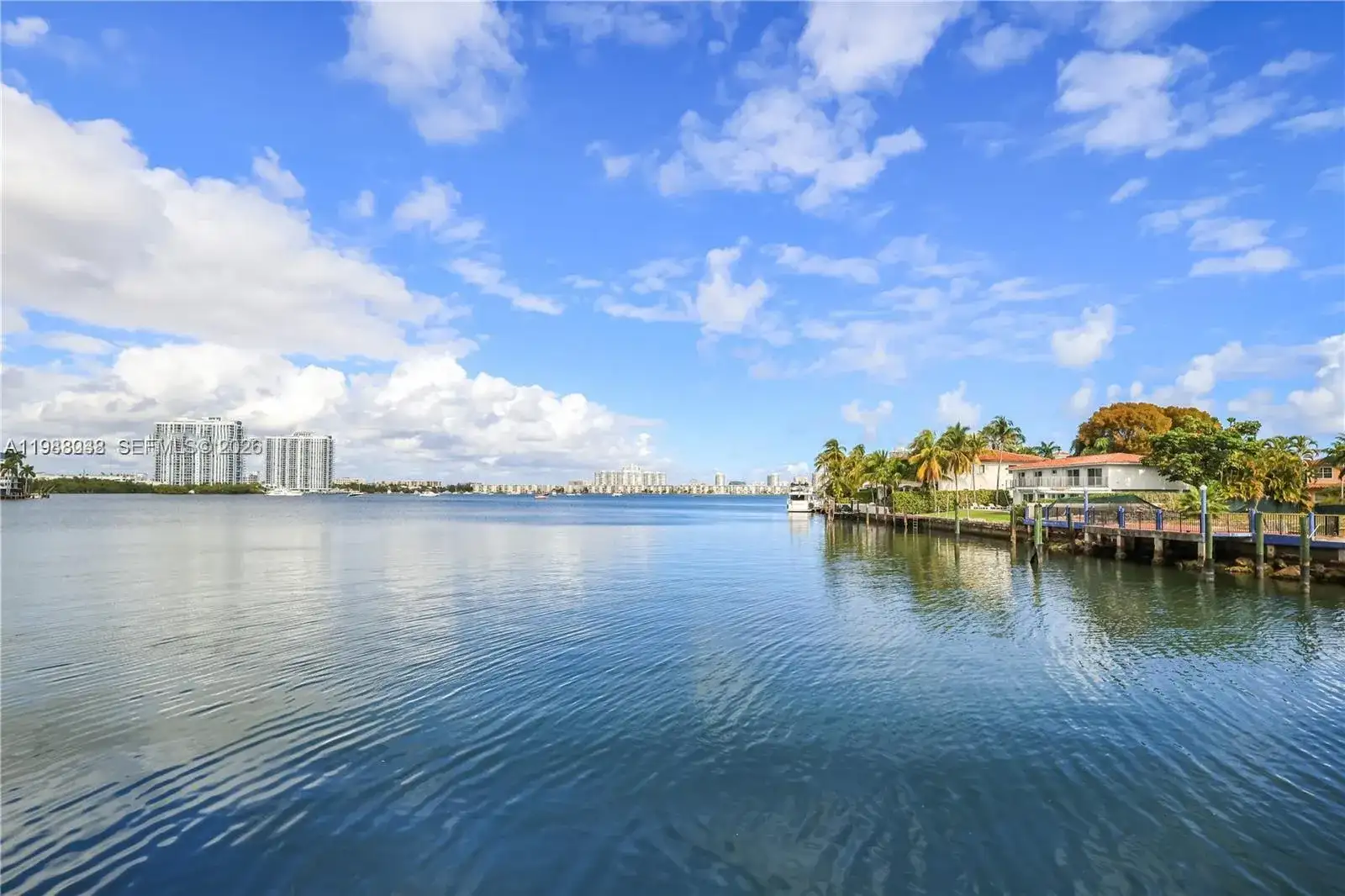 2841 NE 163rd St # 1007, North Miami Beach FL 33160 photo 4