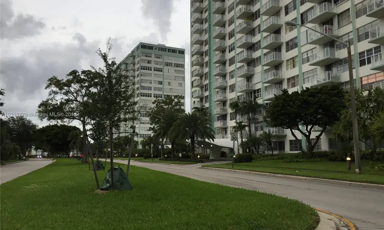 2150 Sans Souci Blvd # B1605, North Miami FL 33181