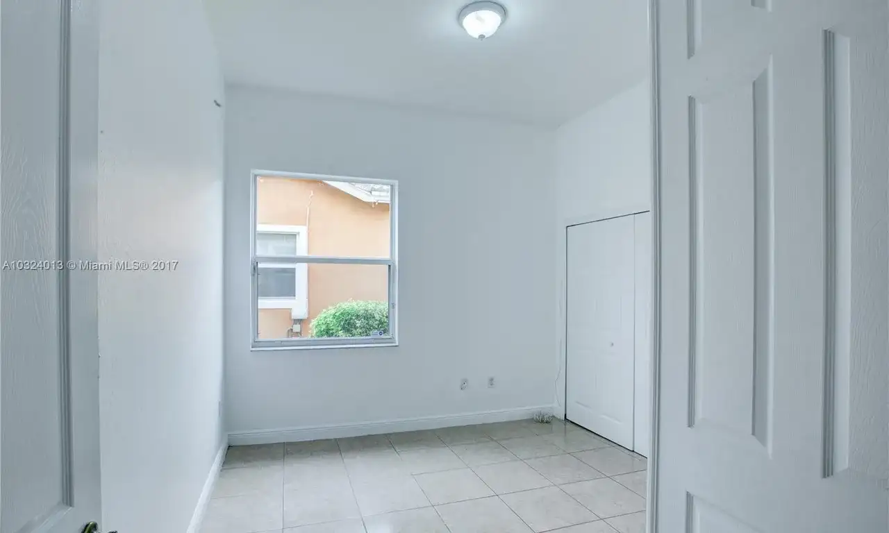 29641 SW 165th Ct, Homestead FL 33033 photo 3
