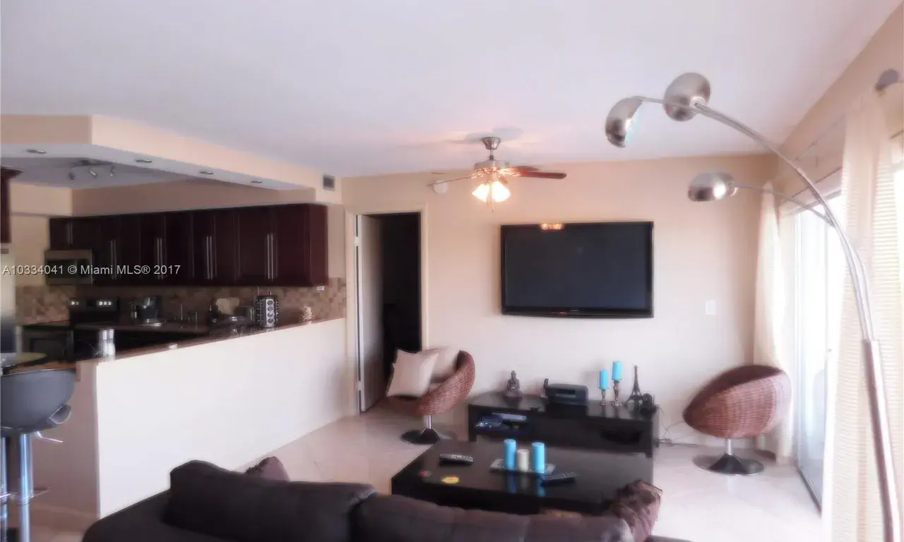 200 Diplomat Pkwy # 324, Hallandale Beach FL 33009