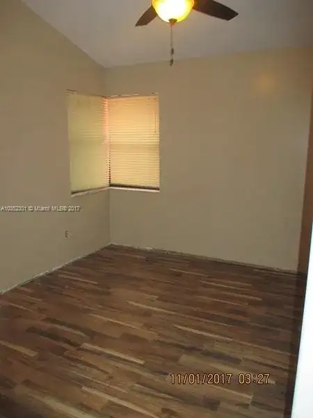 601 SW 113th Ave, Pembroke Pines FL 33025 photo 4