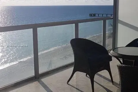 17121 Collins Ave # 1007, Sunny Isles Beach FL 33160