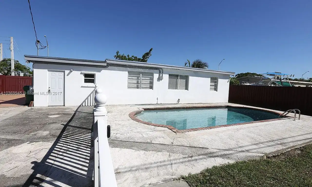 4010 SW 112th Ave, Miami FL 33165 photo 4