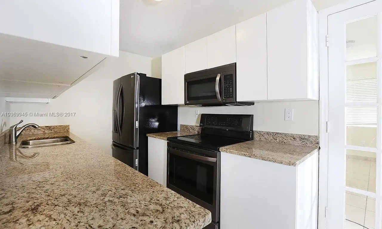 4010 SW 112th Ave, Miami FL 33165 photo 5