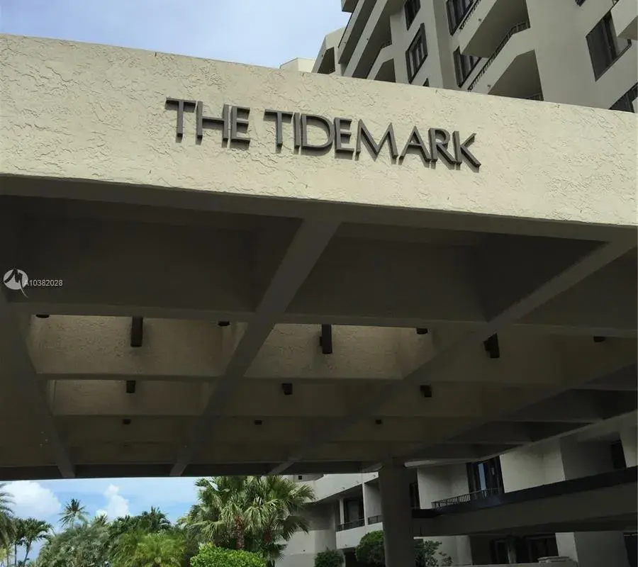 201 Crandon Blvd # 207, Key Biscayne FL 33149