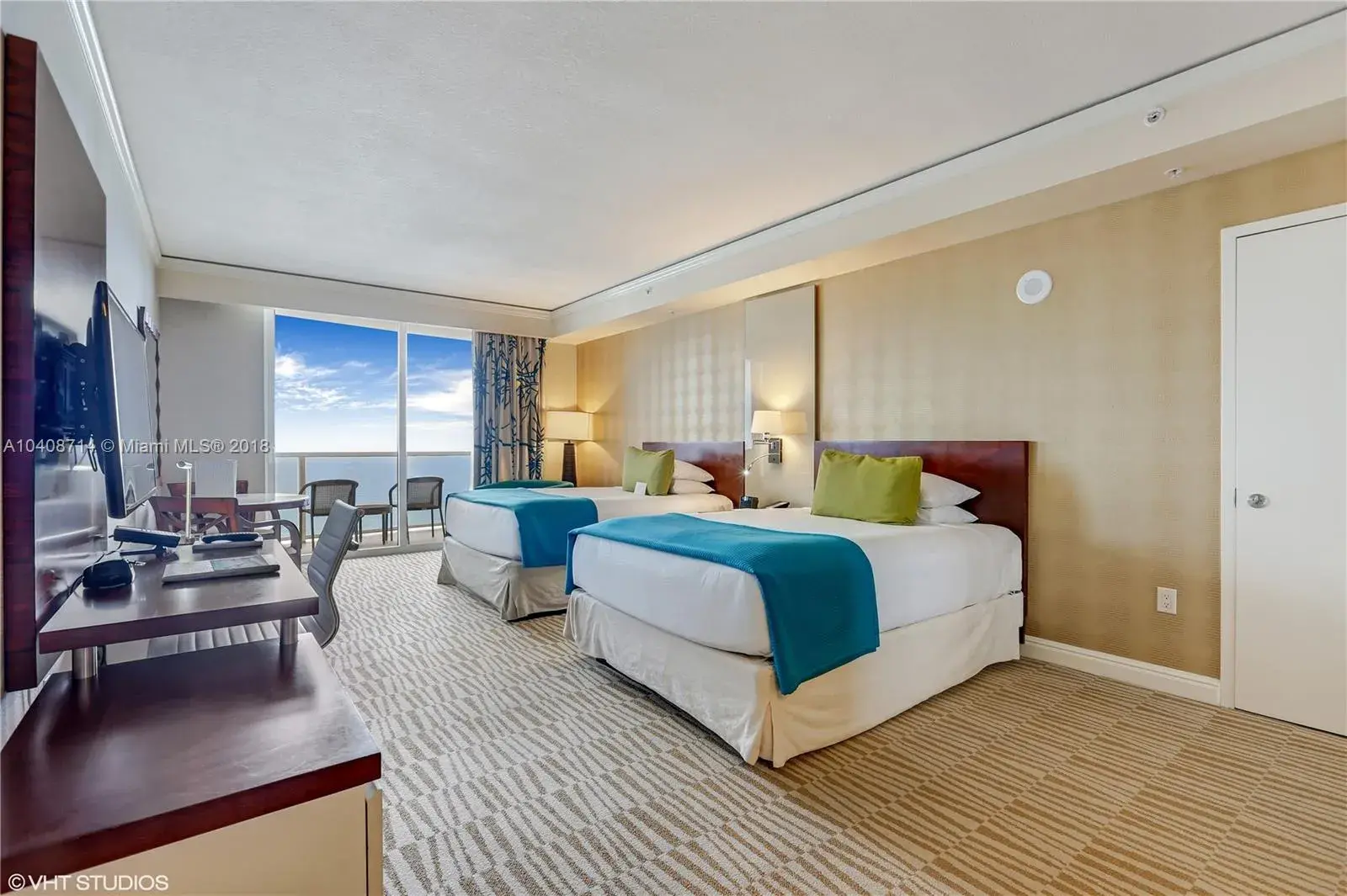 18001 Collins Ave # 606, Sunny Isles Beach FL 33160