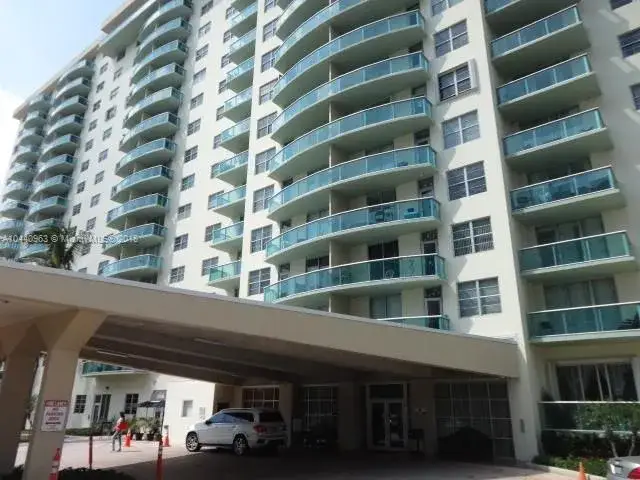 19390 Collins Ave # 120, Sunny Isles Beach FL 33160