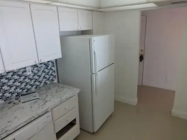 19390 Collins Ave # 120, Sunny Isles Beach FL 33160 photo 5