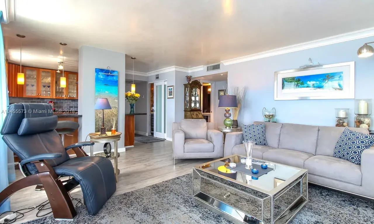 3015 N Ocean Blvd # 17F, Fort Lauderdale FL 33308