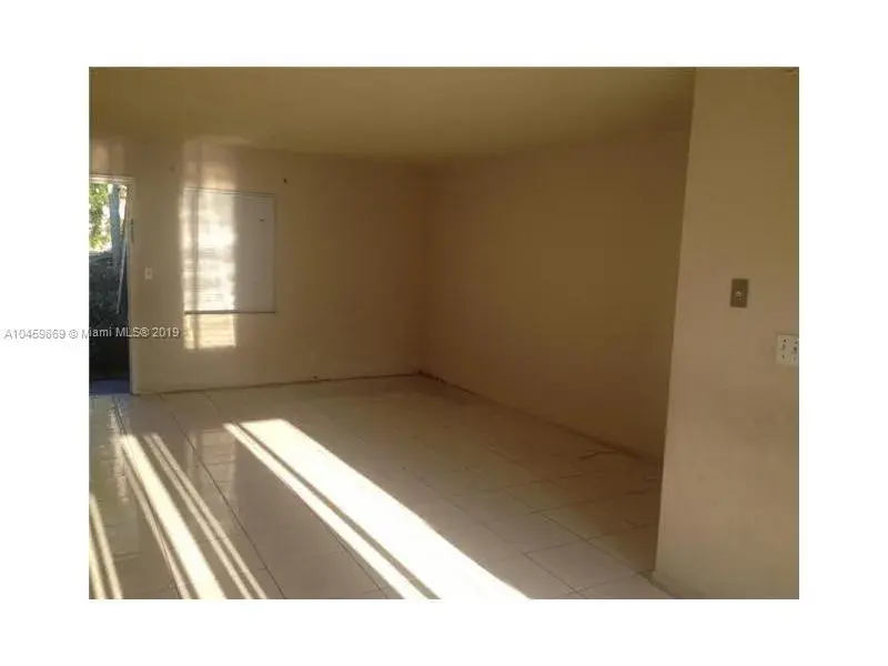 3090 Coral Springs Dr # 7, Coral Springs FL 33065