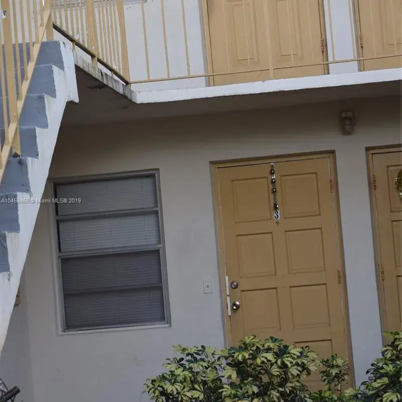 3090 Coral Springs Dr # 7, Coral Springs FL 33065