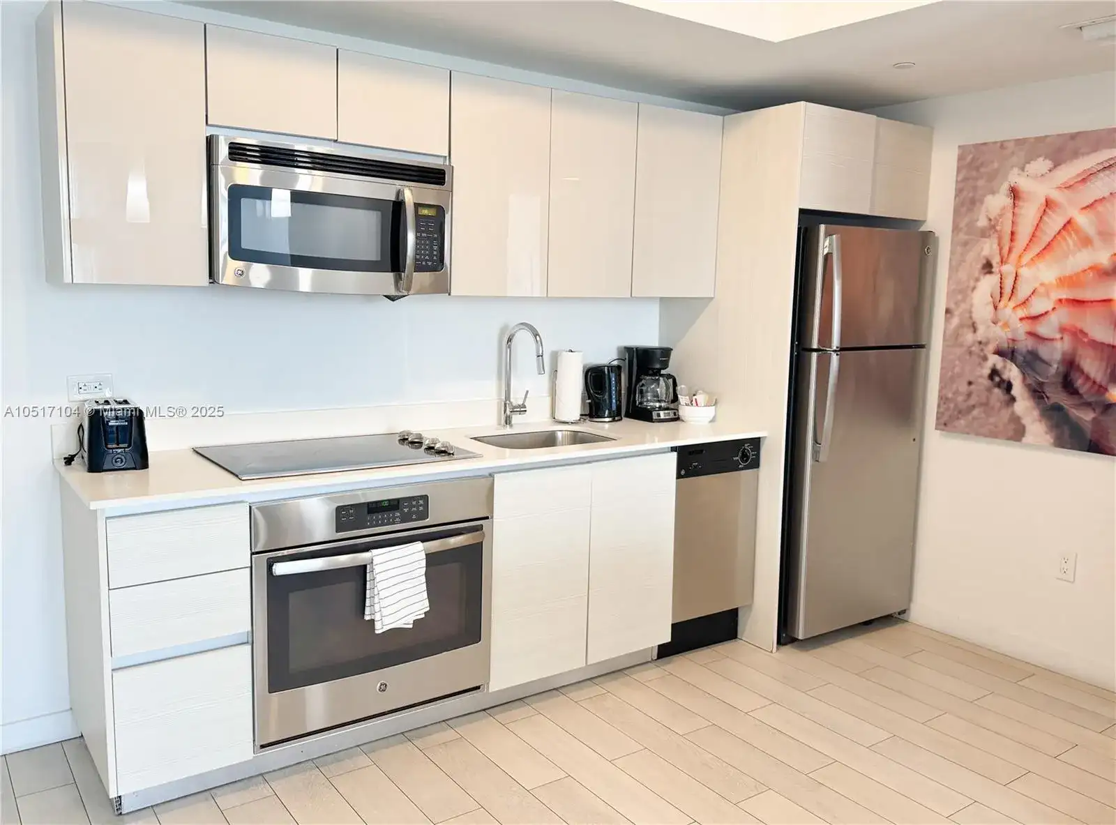 2602 E Hallandale Beach Blvd # 1708, Hallandale Beach FL 33009 photo 3