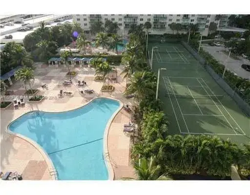 19370 Collins Ave # 321, Sunny Isles Beach FL 33160