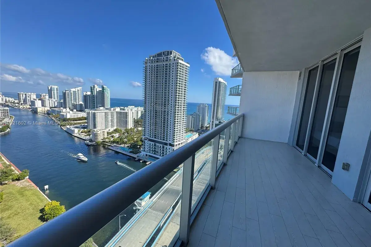 2600 E Hallandale Beach # 3104, Hallandale Beach FL 33009