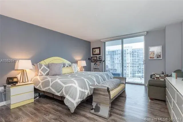 2851 NE 183rd St # 1502E, Aventura FL 33160